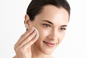 Use Eucerin Toner